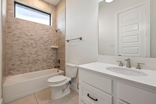 Building Photo - 1026 McMurtry Ridge Dr
