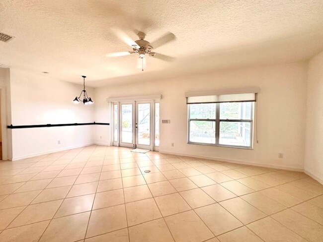 Building Photo - 4 BEDROOM POOL HOME! EAGLE DUNES GOLF COUR...