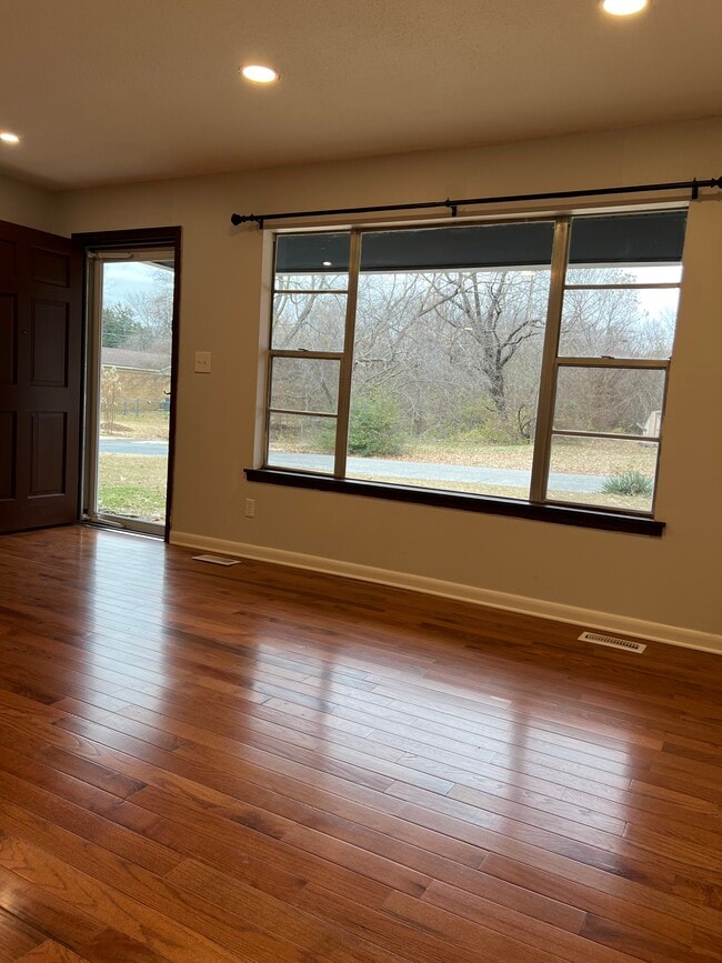 Building Photo - 1655 N Ramsey Ave