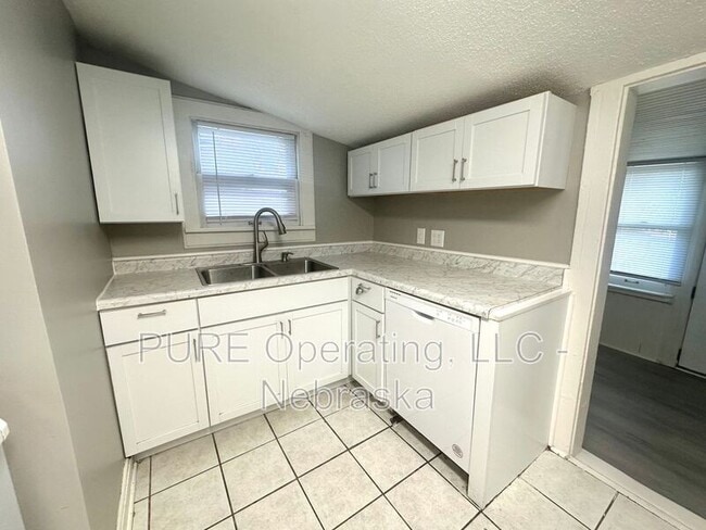 Building Photo - 3929 Patterson St