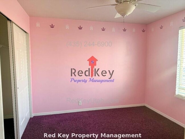 Building Photo - Cedarwood Rd. Single Family Home