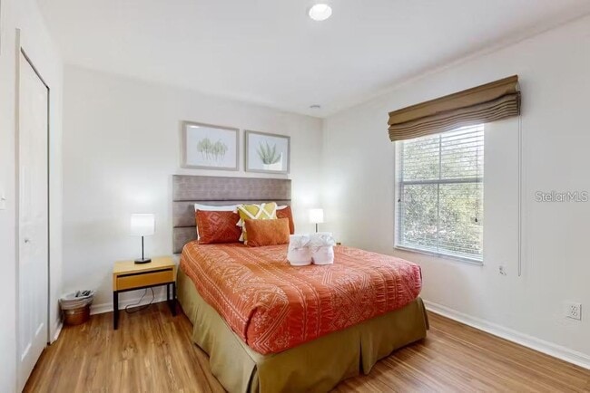 Building Photo - 2713 Roadster Ln