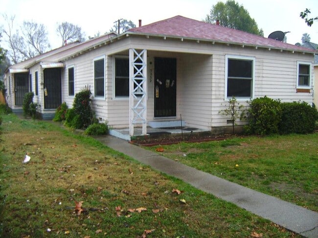 Building Photo - 5254 Tilden Ave