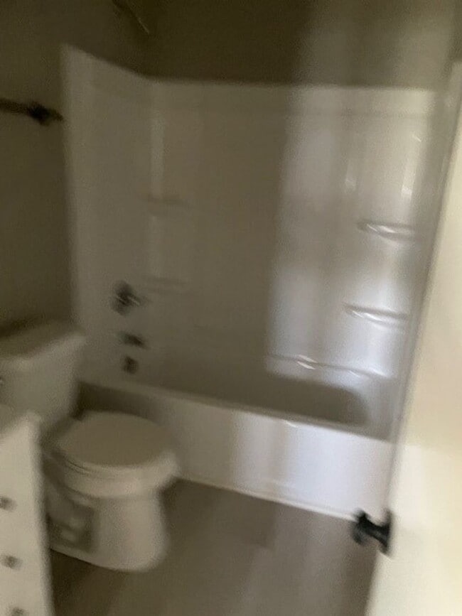 Building Photo - 1415 Hackberry Ave