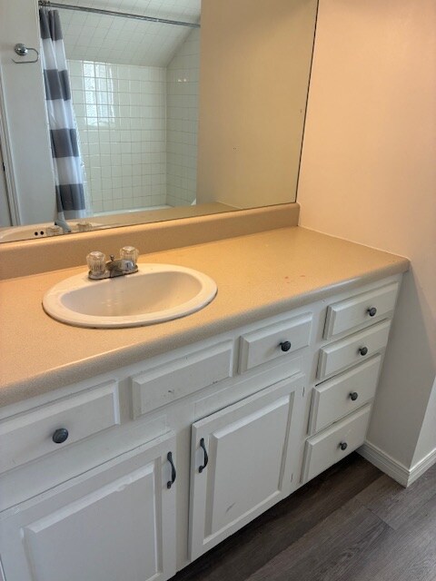 Building Photo - 5303 E 12th St