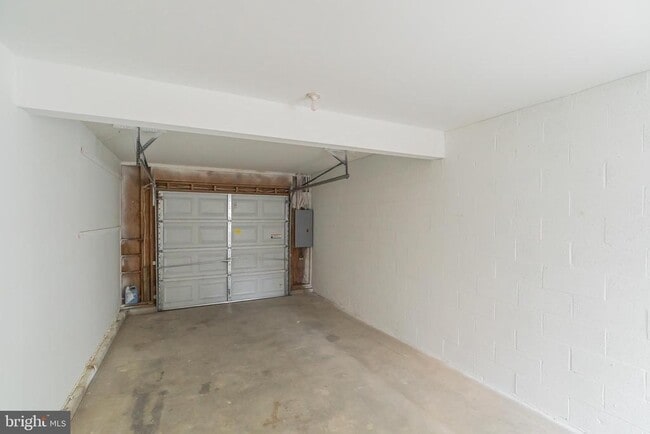 Building Photo - 414 Windsor Cir