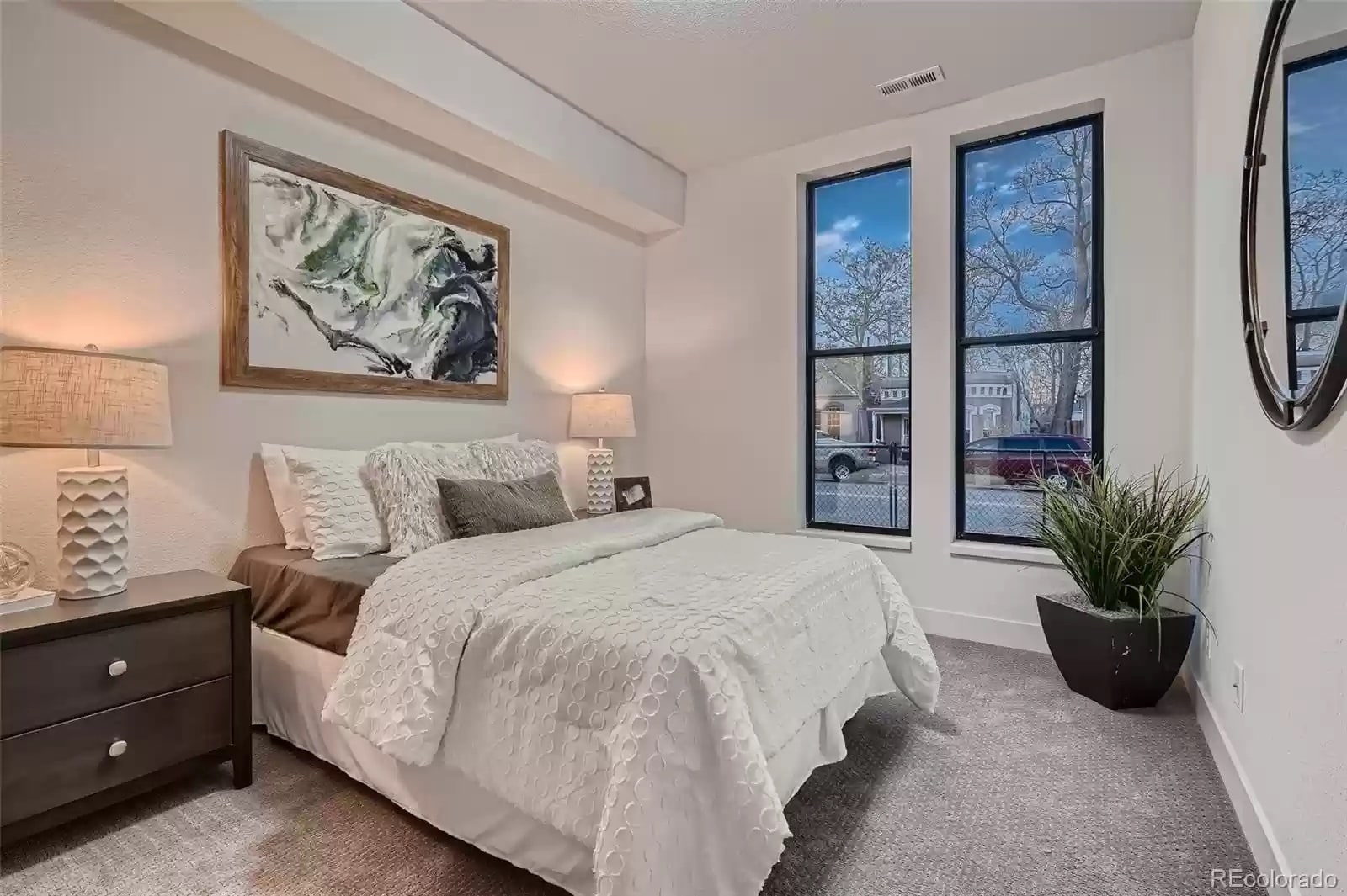 Downstairs bedroom - 3314 Curtis St