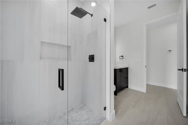 Building Photo - 3435 SW 8th Ct