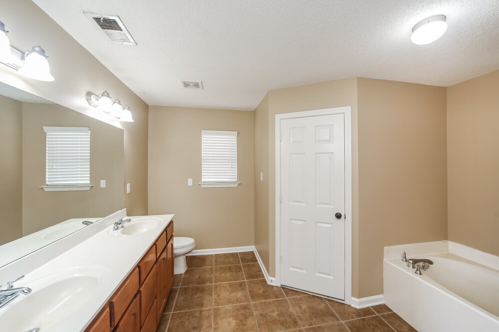 Building Photo - 8386 Evening Sun Cove