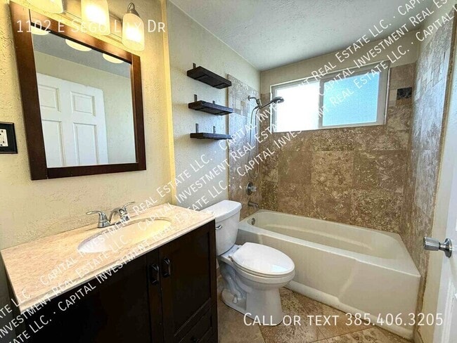 Building Photo - 1102 E Sego Lily Dr