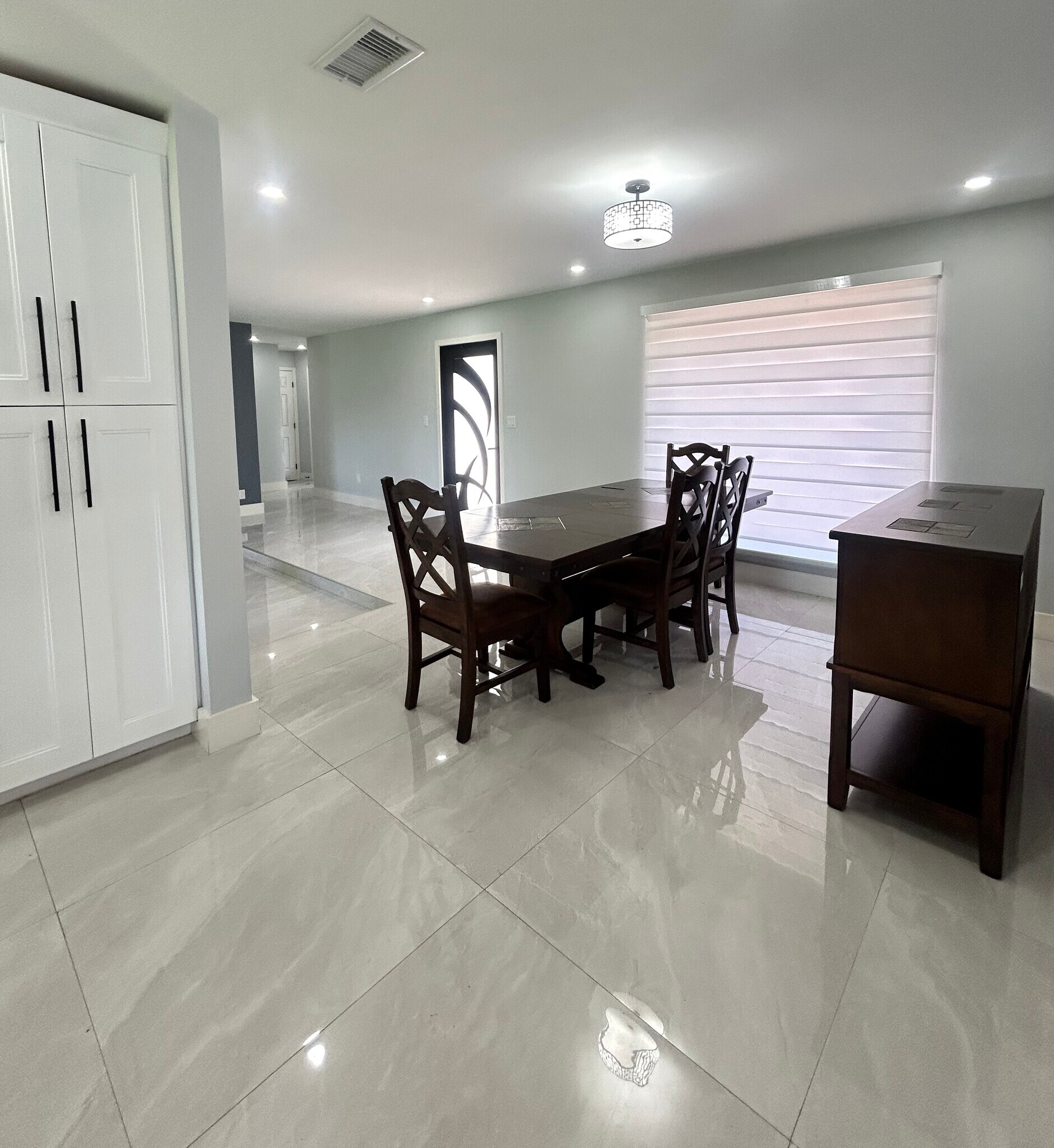 Building Photo - 10401 SW 93rd St