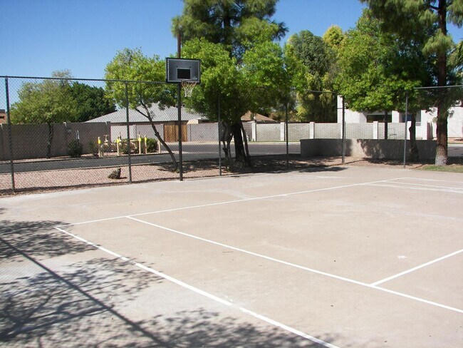 Building Photo - Great Location in Mesa