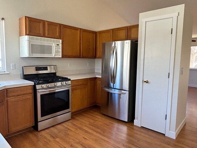 Building Photo - Spacious 3BR Home with Garage in Great Loveland Location