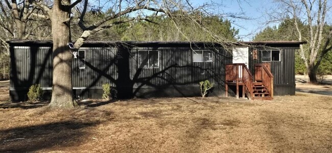 Building Photo - 2623 W Black Creek Rd