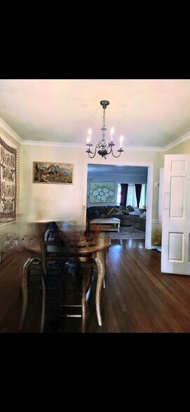 Building Photo - 2409 N Broom St