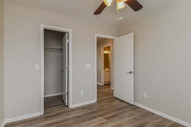 Building Photo - 7740 Barn Owl Dr