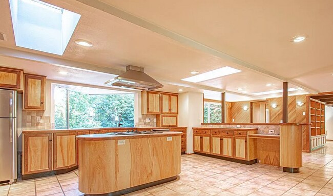 Building Photo - Charming A-Frame Retreat with Creekside Se...