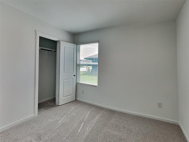 Building Photo - 3707 Longleaf Dr