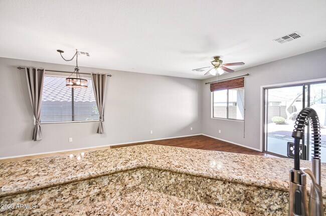 Building Photo - 3732 W Ghost Flower Ct