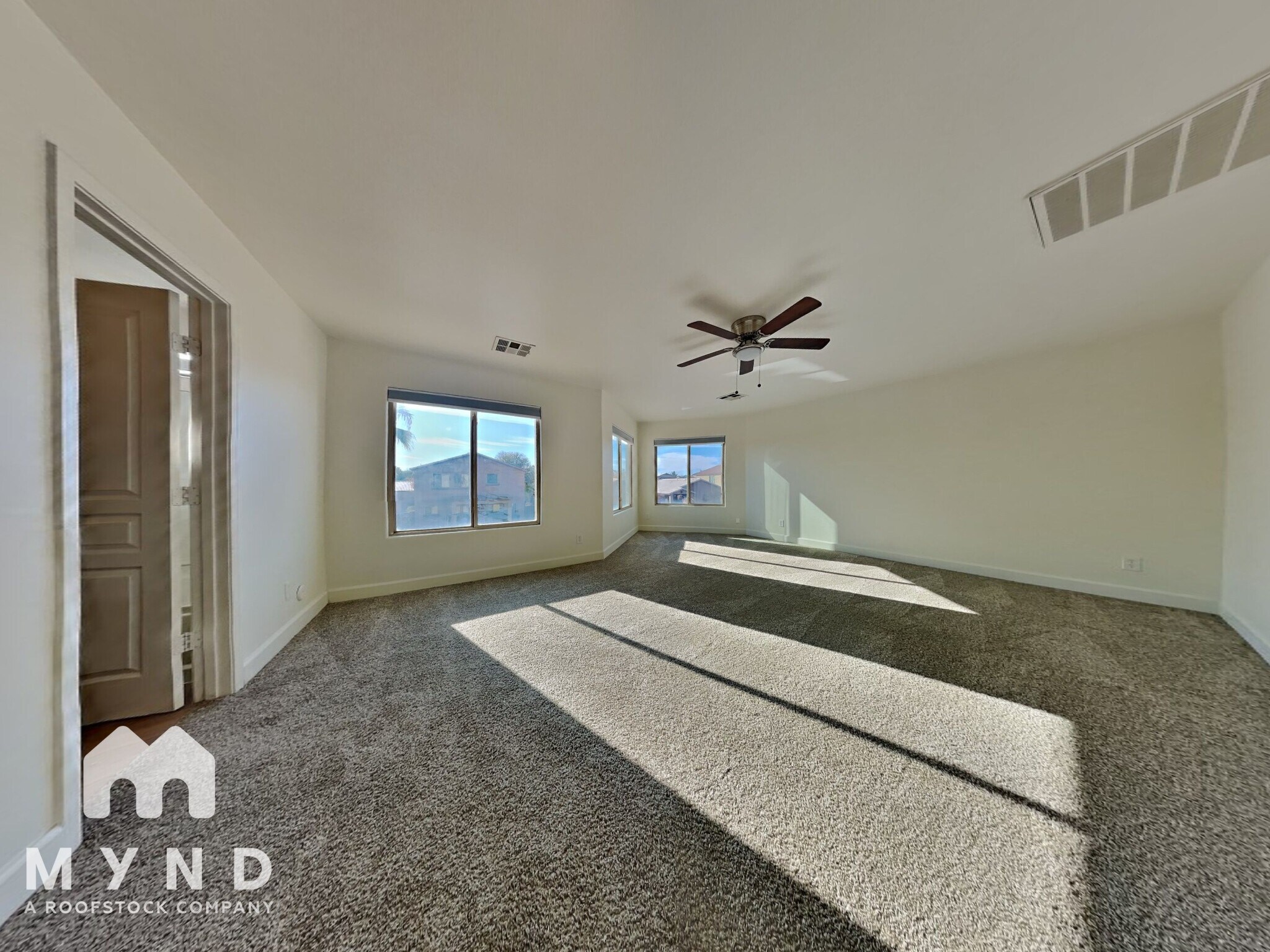 Building Photo - 1237 E Blackfoot Daisy Dr