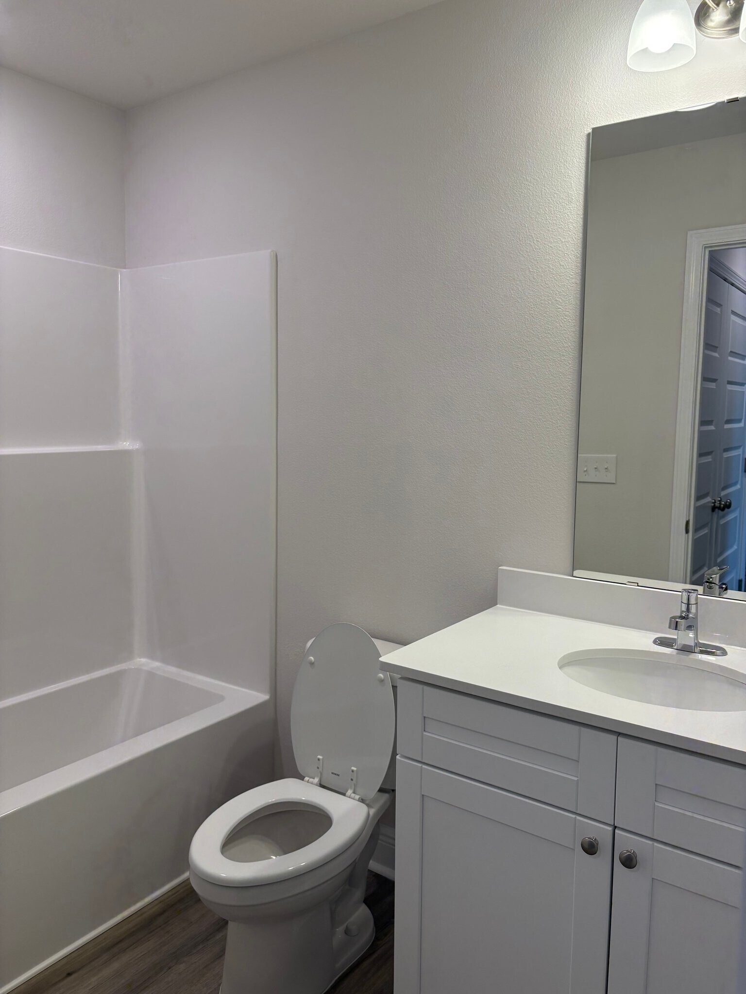 Building Photo - 4051 Pendragon Cir