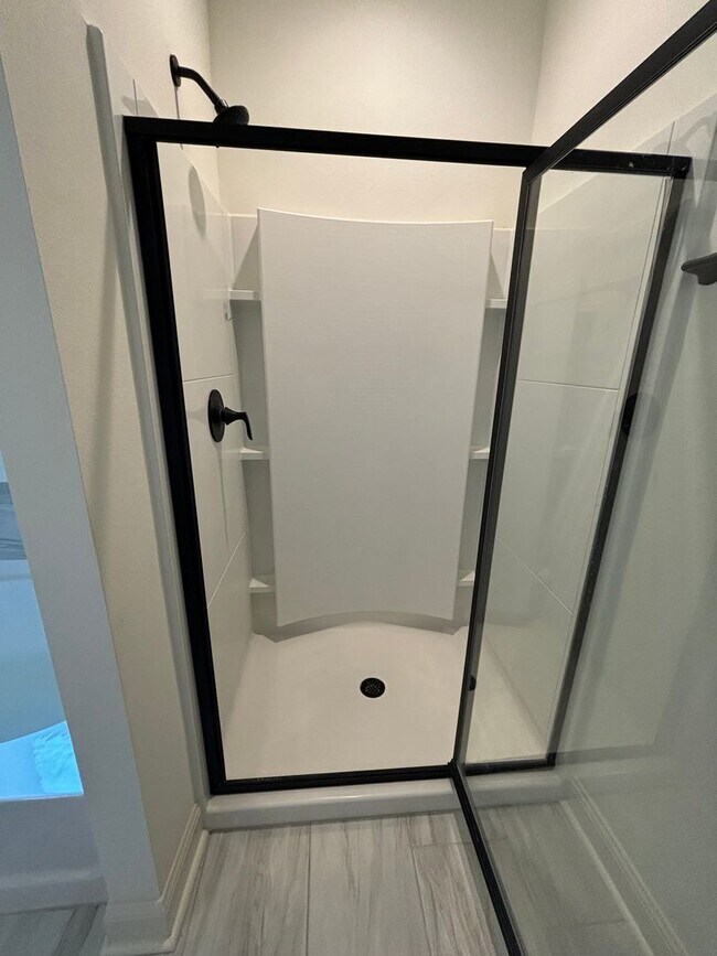 Building Photo - Prairieville on Queen Street