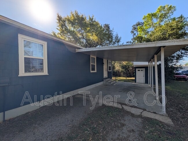 Building Photo - 4455 Broad St