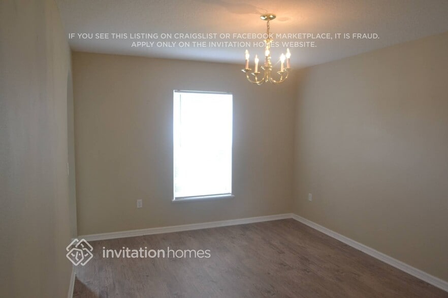 Building Photo - 1112 Imperial Eagle St