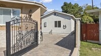 Building Photo - 10801 1/2 Wescott Avenue Unit