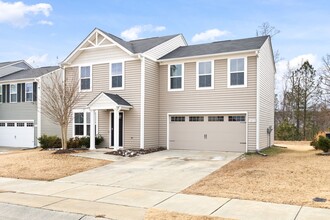 Building Photo - 4 Bed, 2.5 Bath, 2 Car Garage Near Everything in Durham!
