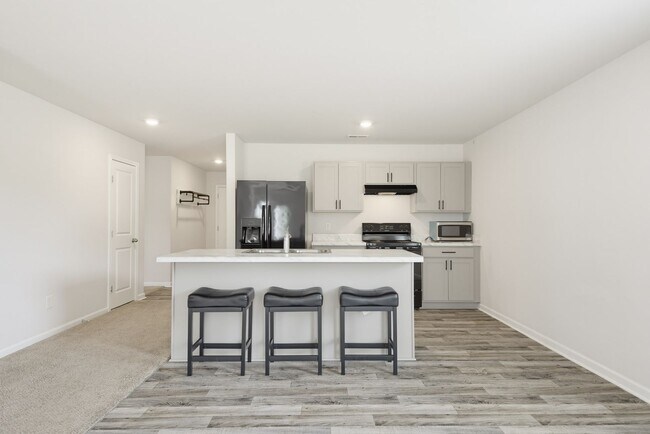 Building Photo - 414 Hope Ln