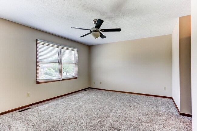 Building Photo - 4 Bedroom Home in Powell