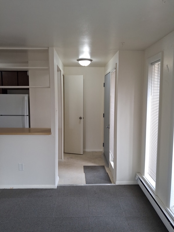 Building Photo - 4944 Old Maysville Rd