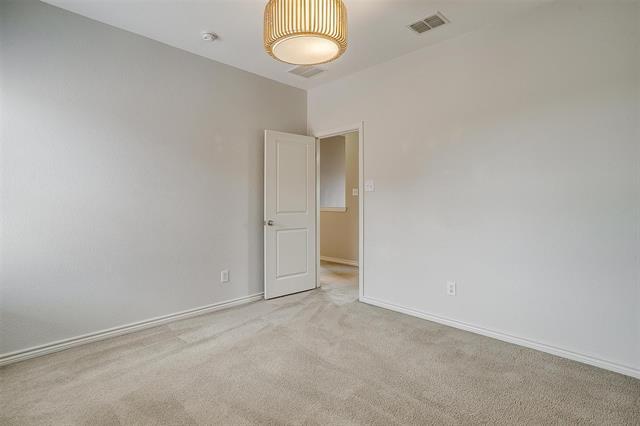 Building Photo - 114 Parkview Dr