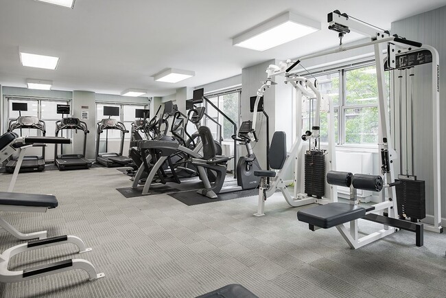 Interior Photo - The Caldwell