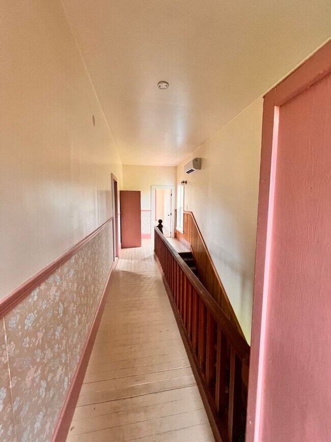 Building Photo - 98382 Sitkum Ln