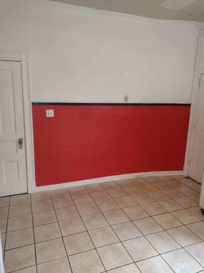 Building Photo - 3109 California Ave