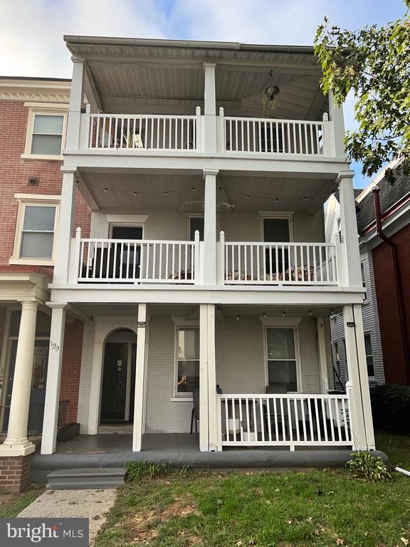 Primary Photo - 129 W Miner St