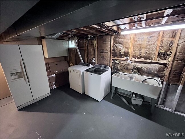 Building Photo - 306 Randwood Dr