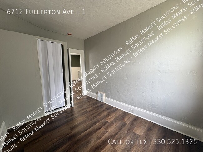 Building Photo - 6712 Fullerton Ave