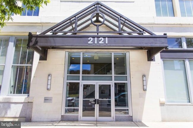 Building Photo - 2121 41 Market Street Unit 308