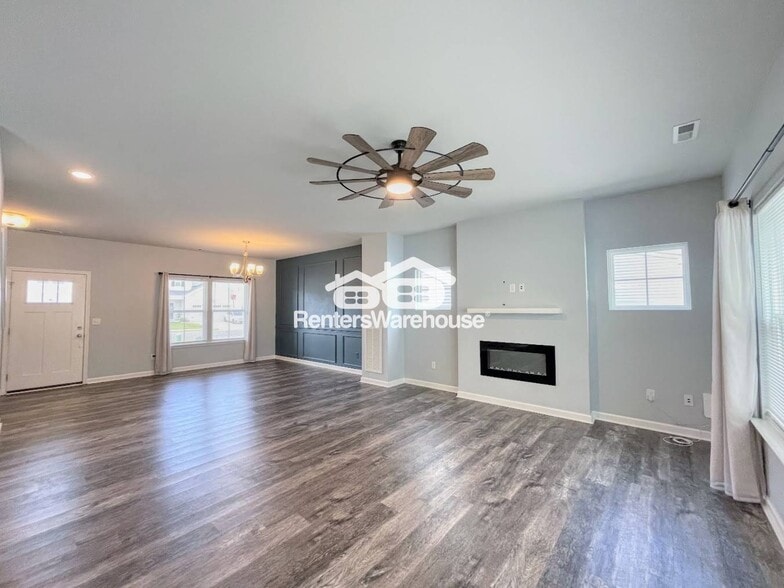 Building Photo - 155 American Wy