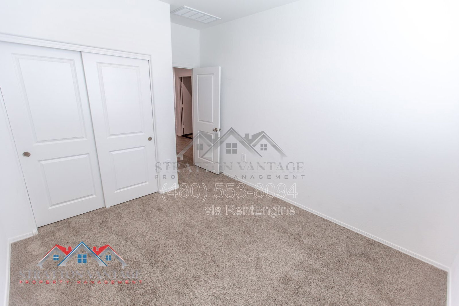 Building Photo - 1330 W Hess Ave