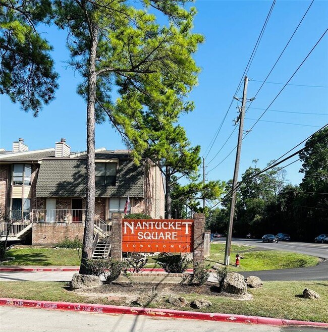 Building Photo - 1919 Place Rebecca Ln