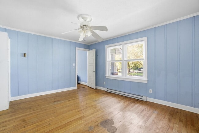 Building Photo - 4BR / 2BA House Near ODU