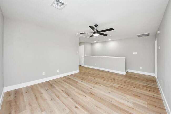 Building Photo - 354 Remington Harbor Ct