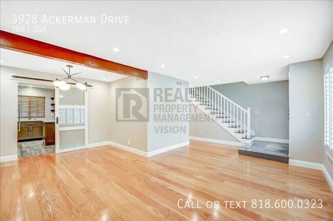 Building Photo - 3928 Ackerman Dr