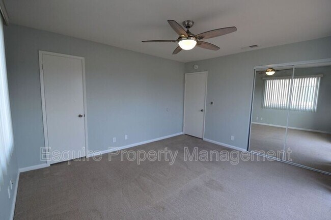 Building Photo - 5410 Driftwood St