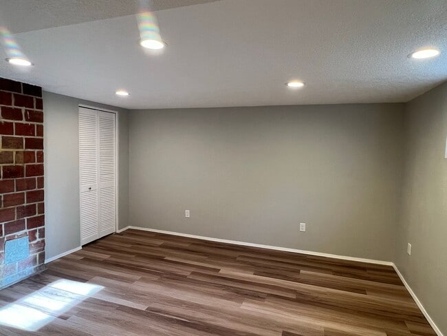 Building Photo - Bittersweet memories, Full Beautiful Remodel Highly Desired Lincoln Neighborhood