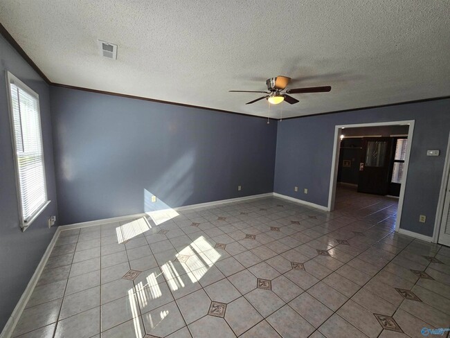 Building Photo - 11539 Jade Ln SE